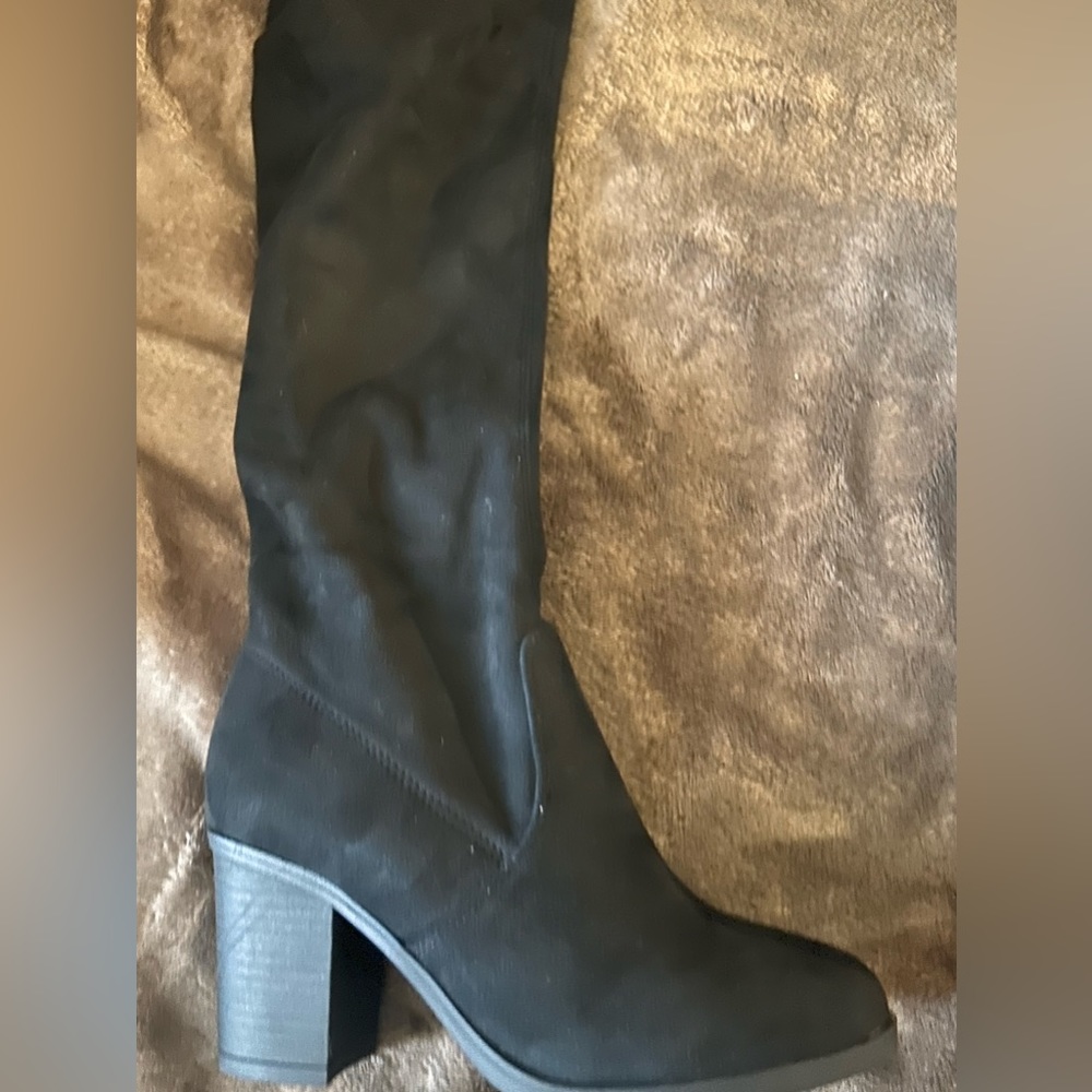 Fashion nova high thigh boots